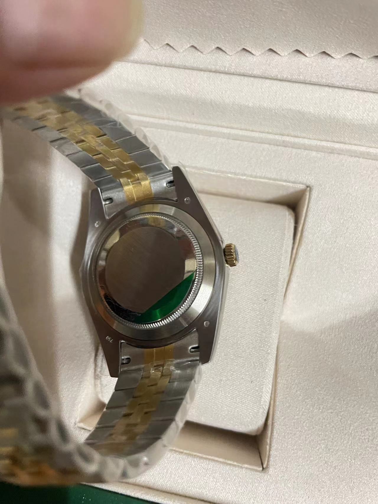R*l*x watches-157