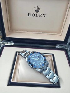 R*l*x watches-002
