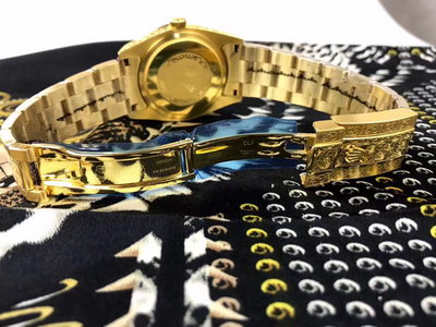R*l*x watches-026