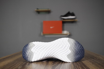 Nike Epic React Flyknit(AAA) Women-001