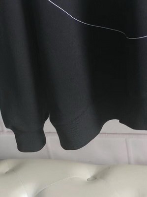 Givenchy Longsleeve(True to size)-1214