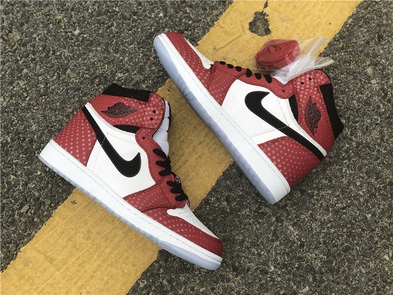 Air Jordan 1 “Chicago Crystal”