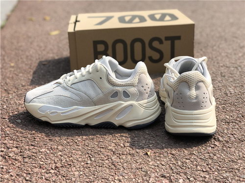 Authentic Adidas Yeezy 700 Boost-007