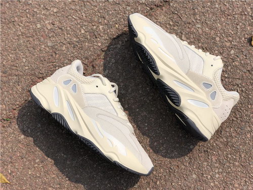 Authentic Adidas Yeezy 700 Boost-007
