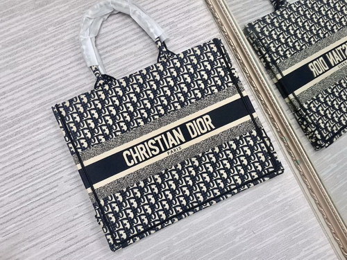 D*or handbags aaaa(women)-009