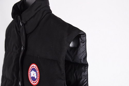 Canada Goose Vest Coat(Women)-007