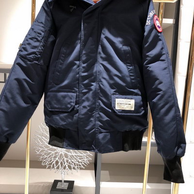 Canada Goose Coat(Women)-014