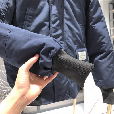 Canada Goose Coat(Women)-014