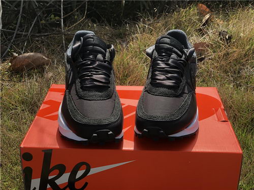 Sacai x Nike LDV Waffle Black