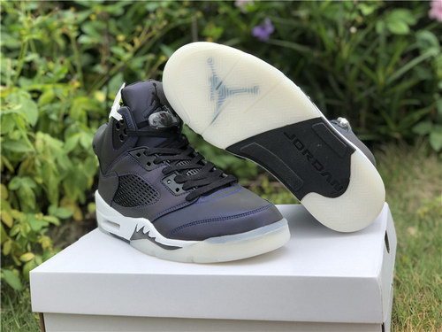 Air Jordan 5 “Oil Grey”