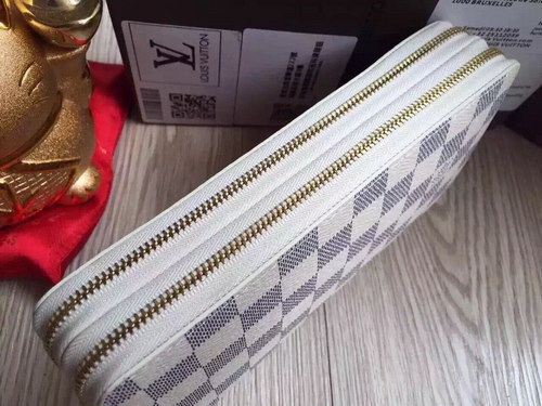 LV Wallets AAA(Men)-033