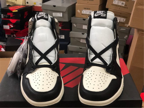 Air Jordan 1 High OG “Dark Mocha”