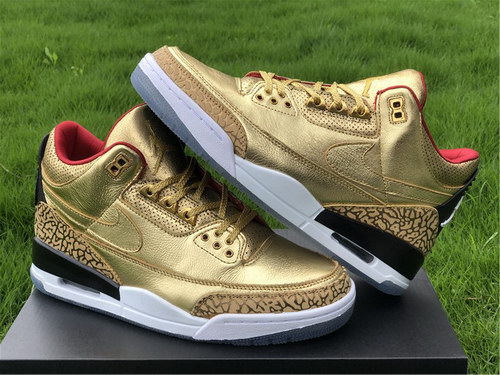 Air Jordan 3s Gold /clear bottom