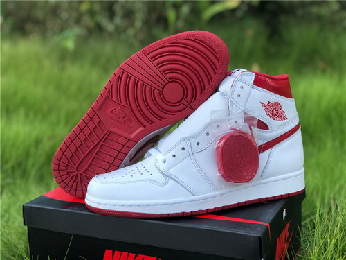 Air Jordan 1 OG “Metallic Red”