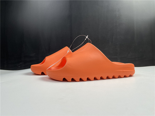 ad*s Y**zy slide bone-008