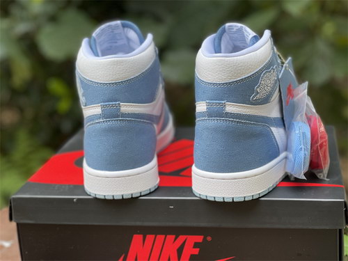 Air Jordan 1 High OG WMNS “Denim”