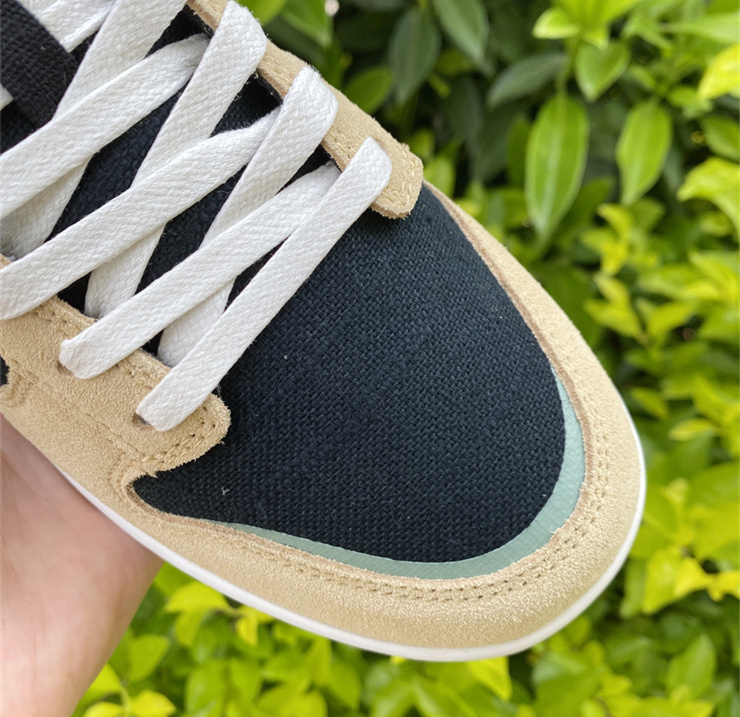 Dunk Low “Rooted in Peace”