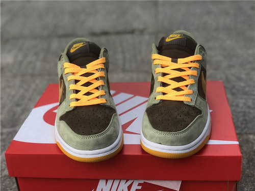Dunk Low Dusty Olive