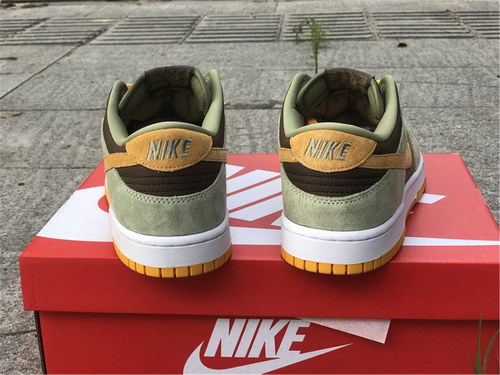 Dunk Low Dusty Olive