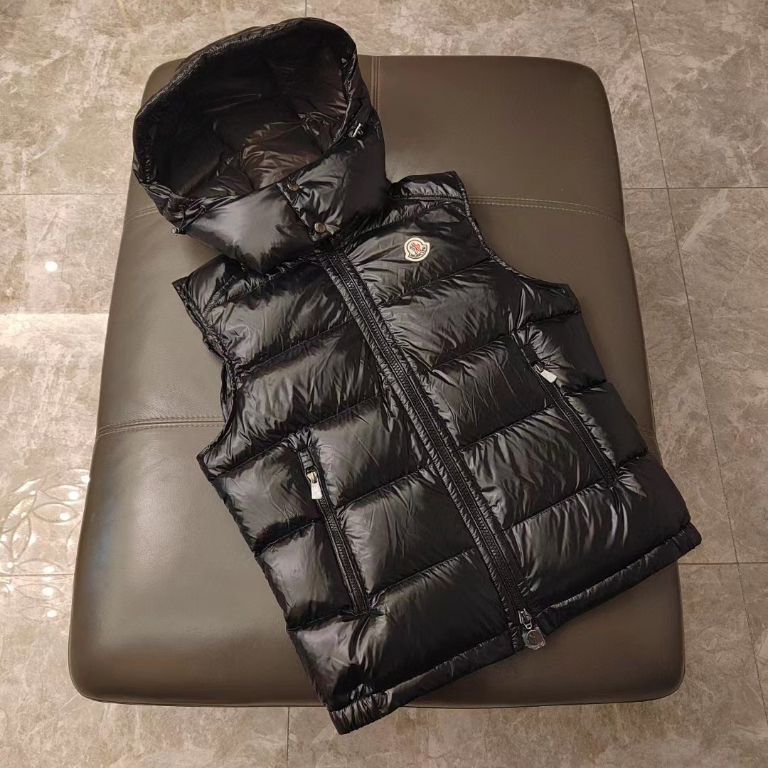 Moncler Vest Coat-016