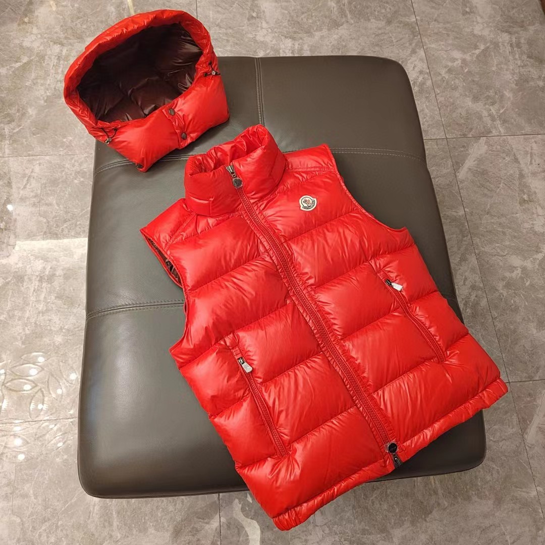 Moncler Vest Coat-015
