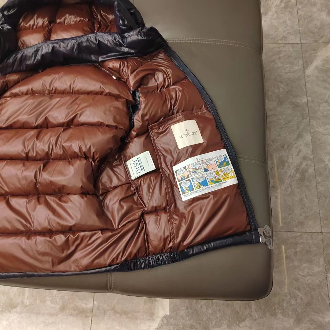 Moncler Vest Coat-014