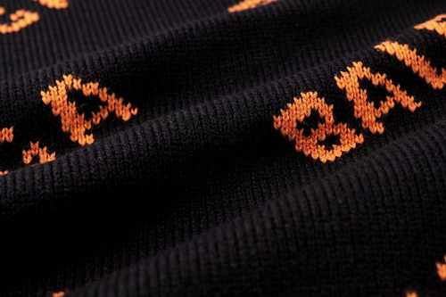 Balenciaga Sweater-019