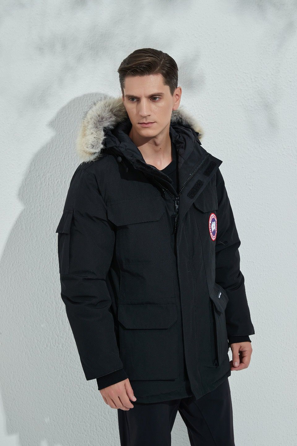 Can*a Go*e coat-204