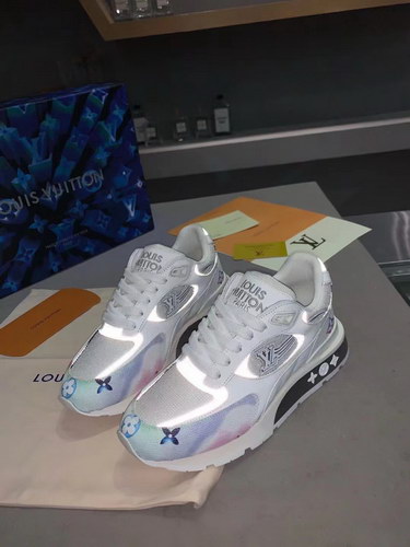 LV Shoes AAA(Women)-095