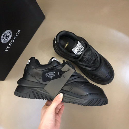 Versace Shoes(AAA)-188