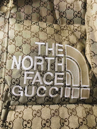 G*u*i coat-002