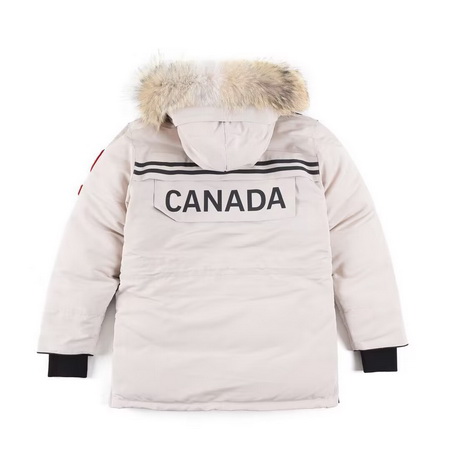 Can*a Go*e coat-207