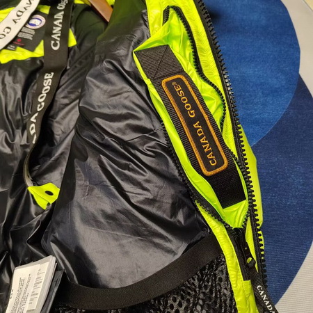 Canada Goose Coat (2252)-215