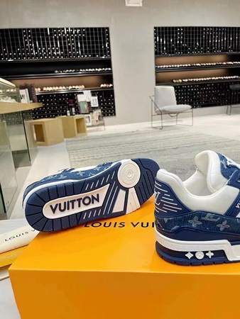 LV Shoes(AAAA)-908