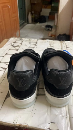 LV Shoes(AAAA)-912