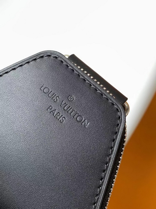 LV Handbags AAA(Men)-111