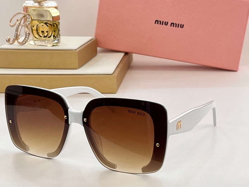 M*um*u-1208