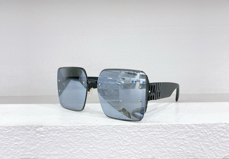 M*um*u-1004
