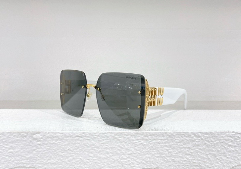 M*um*u-1002