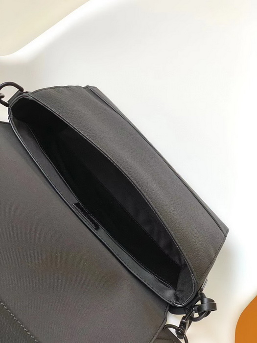 LV Handbags AAAA(Men)-140