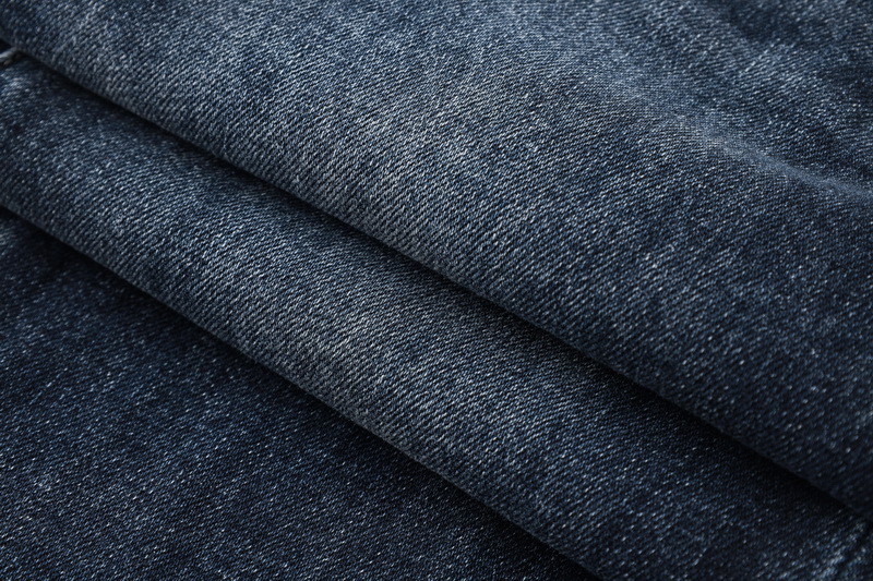 G*u*i jeans-003