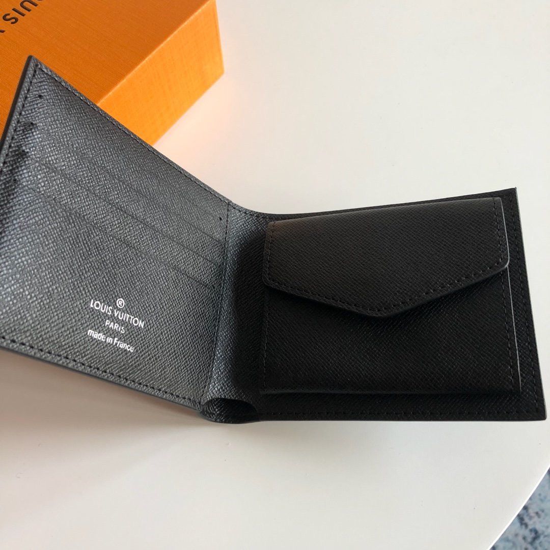 LV Wallets AAA(Men)-050