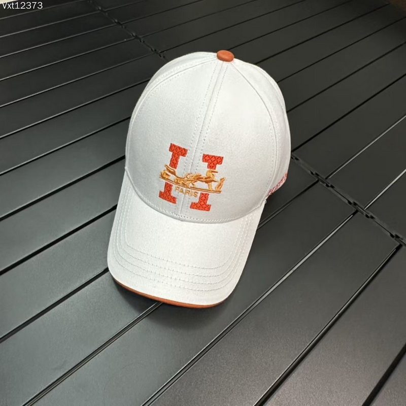 F**di cap-080