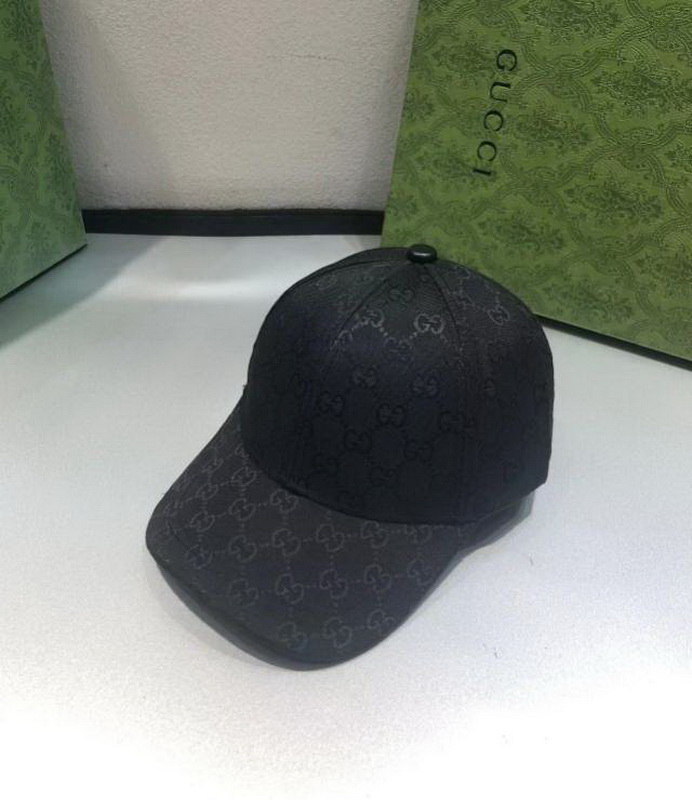 G*u*i cap-102