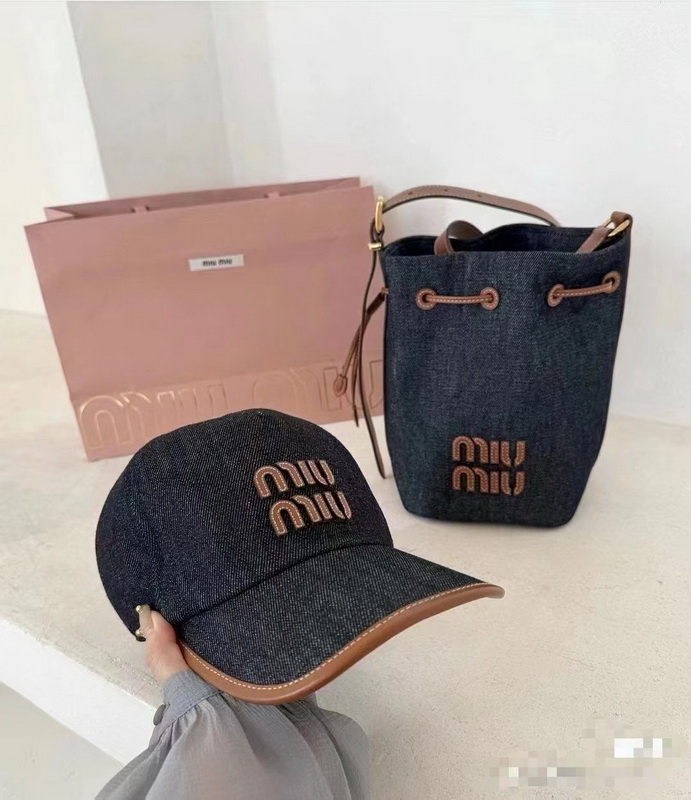M*um*u cap-070