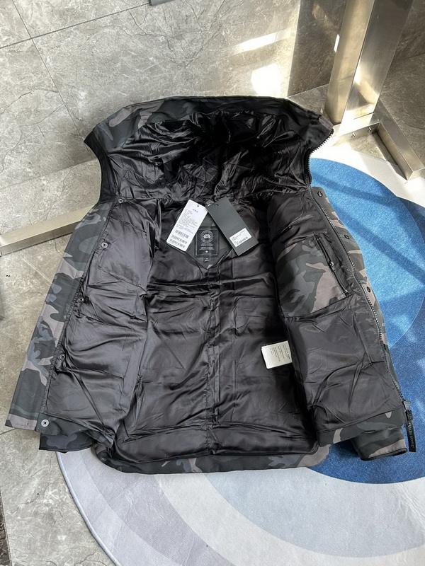 Canada Goose Coat-232