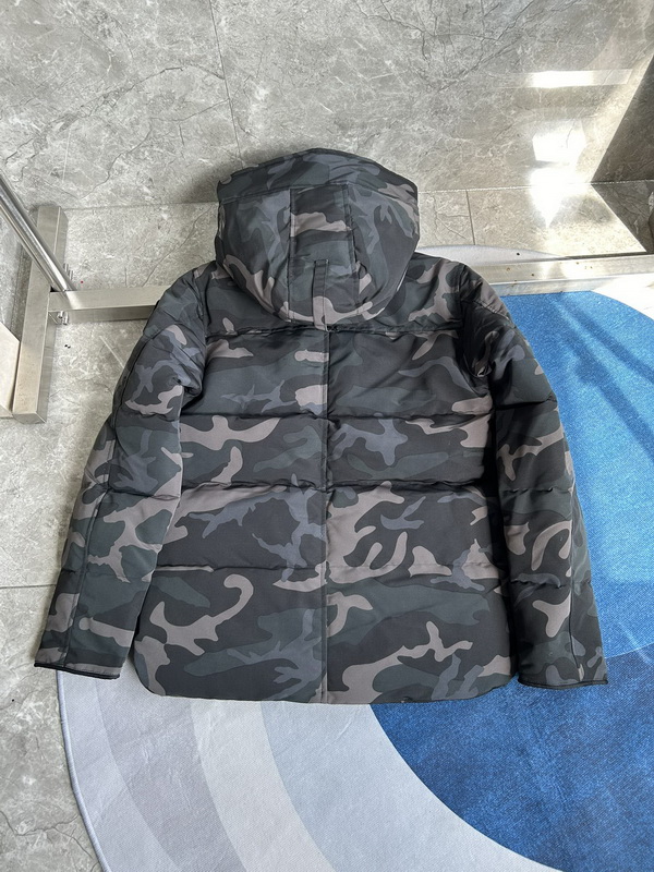 Canada Goose Coat-232