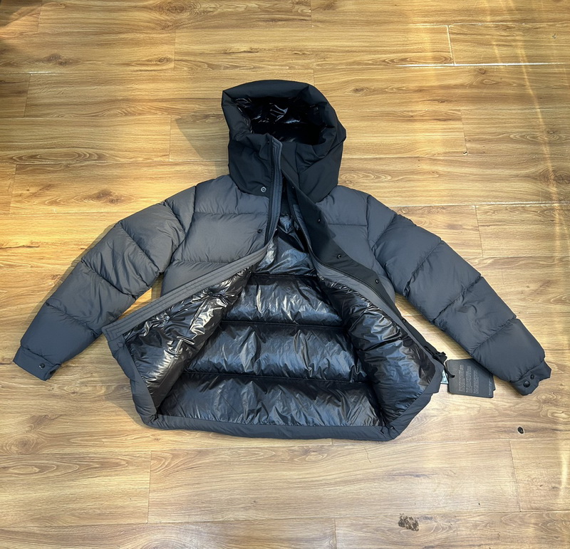 Moncler Coat-221