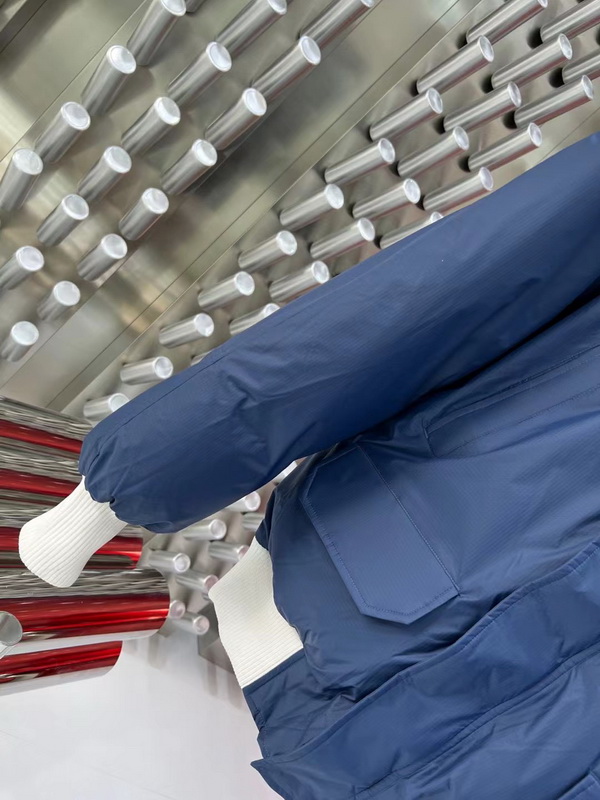 Can*a Go*ex nba x rhud coat-262