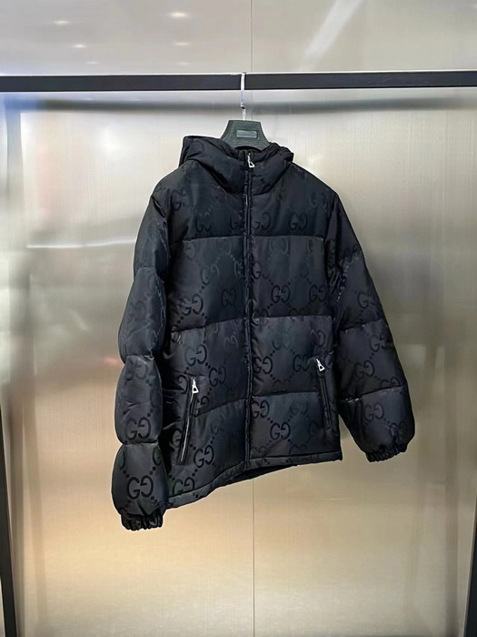 G*u*i coat-004